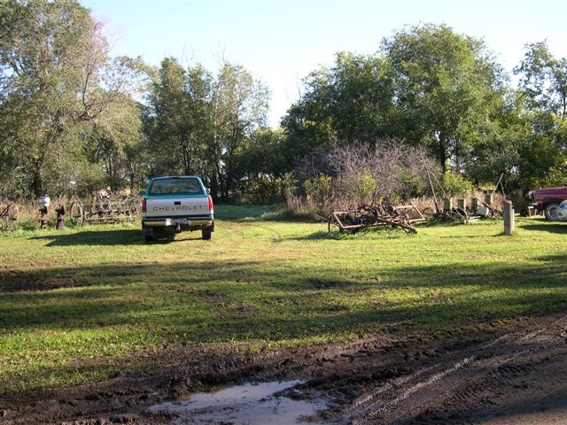 2004-09-25-Scott-Farm-Sale-11.jpg